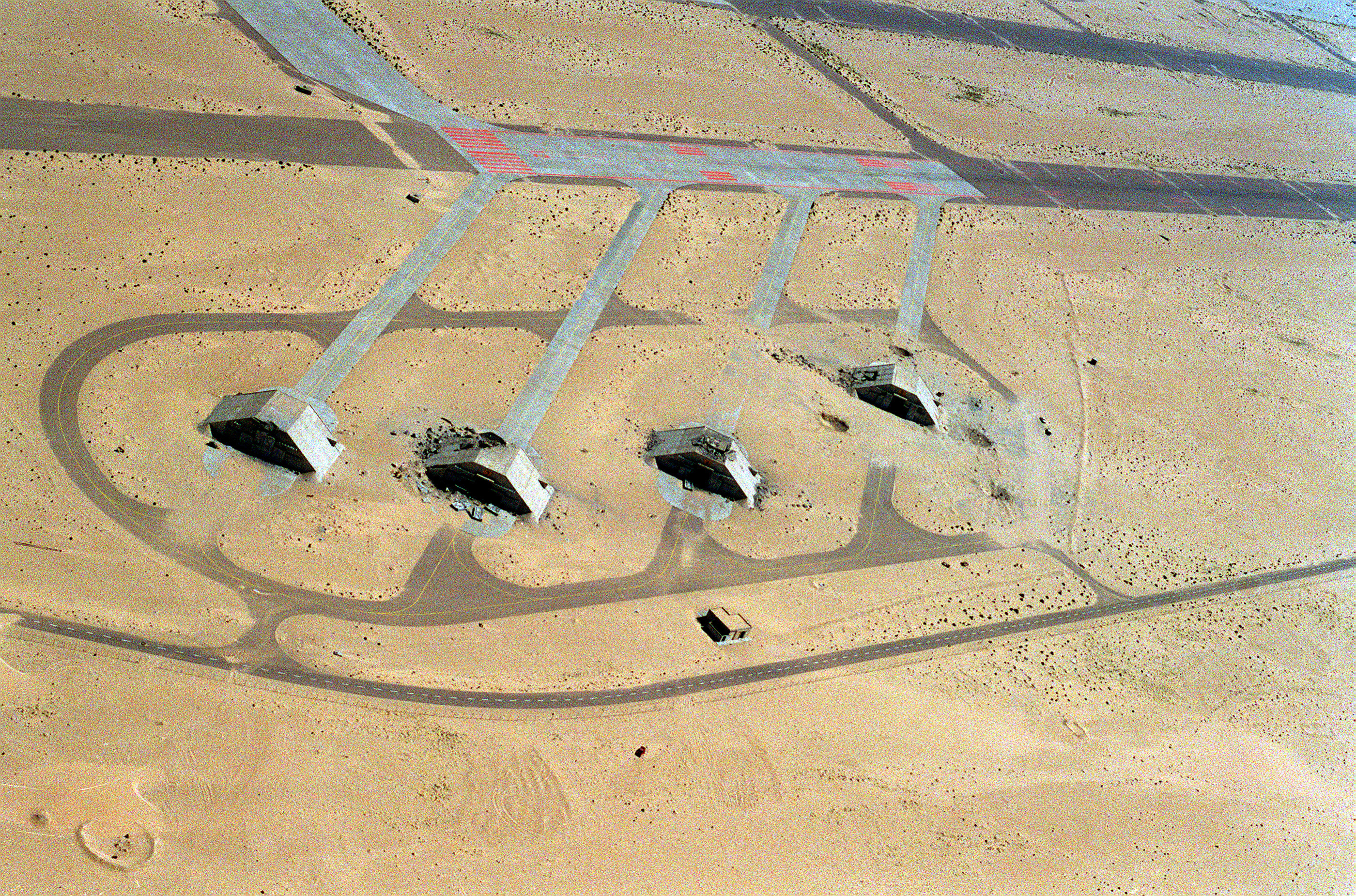 Operation Desert Storm United States Eagle Iraq Kuwait tribute Afghan Blanket 