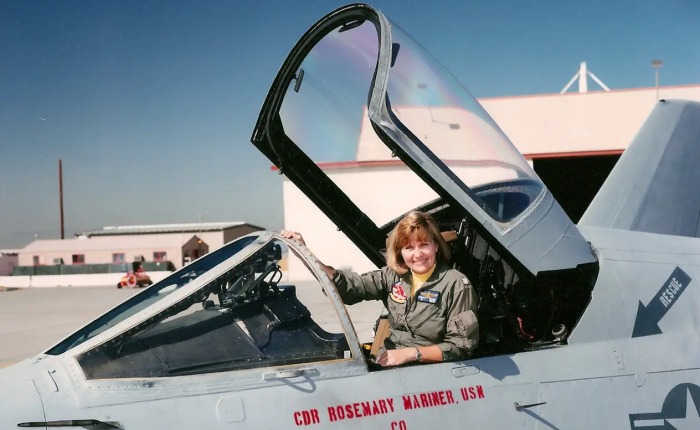 #Podcast – Women Naval Aviators: An Interview with Beverly Weintraub